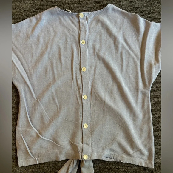 Madewell Button Back Front Tie Stripped Shirt - Picture 2 of 5